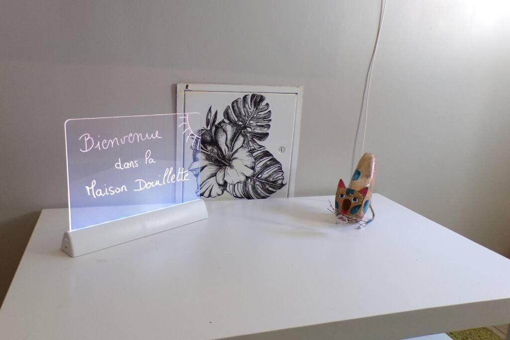 Apartamento Cozy House With Garden Near Disney Villenoy Exterior foto