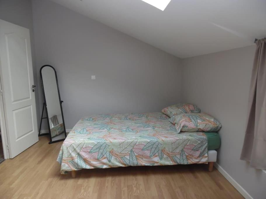 Apartamento Cozy House With Garden Near Disney Villenoy Exterior foto