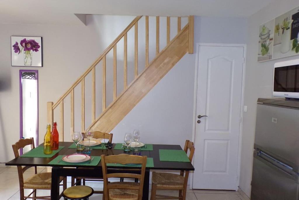 Apartamento Cozy House With Garden Near Disney Villenoy Exterior foto